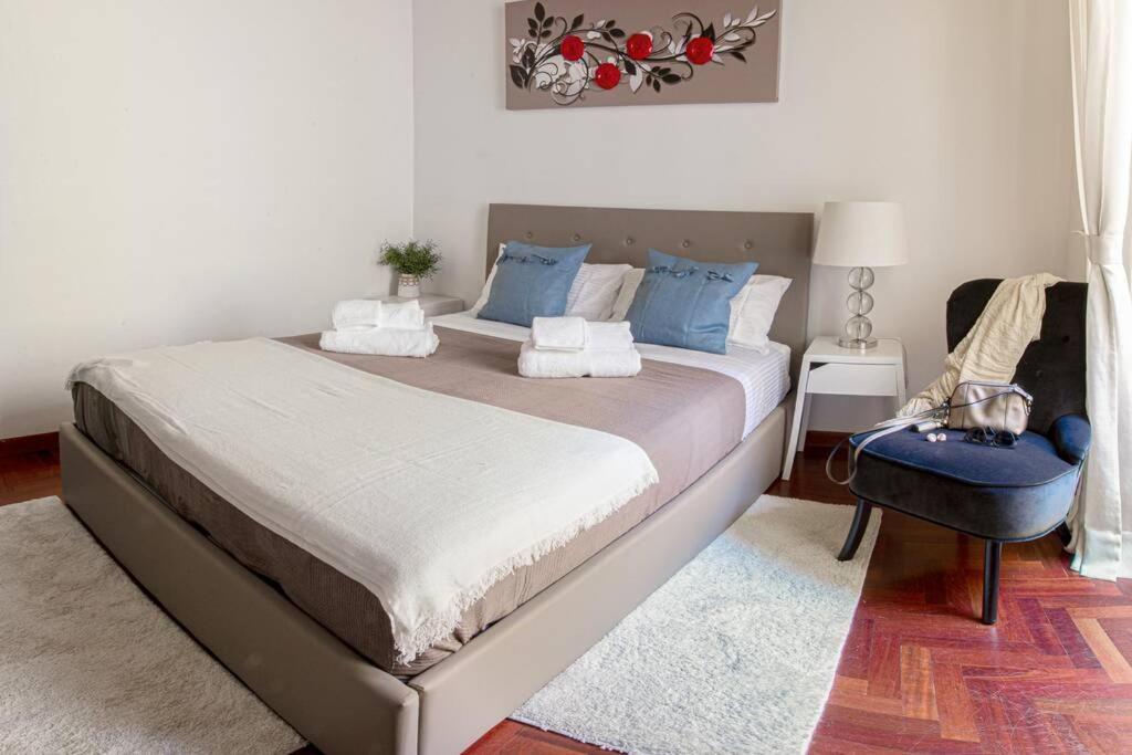 Chiara'S Place At Pantheon - Your Apt In Рим Екстериор снимка
